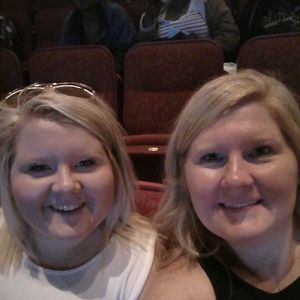 Meet your Posher, Christy